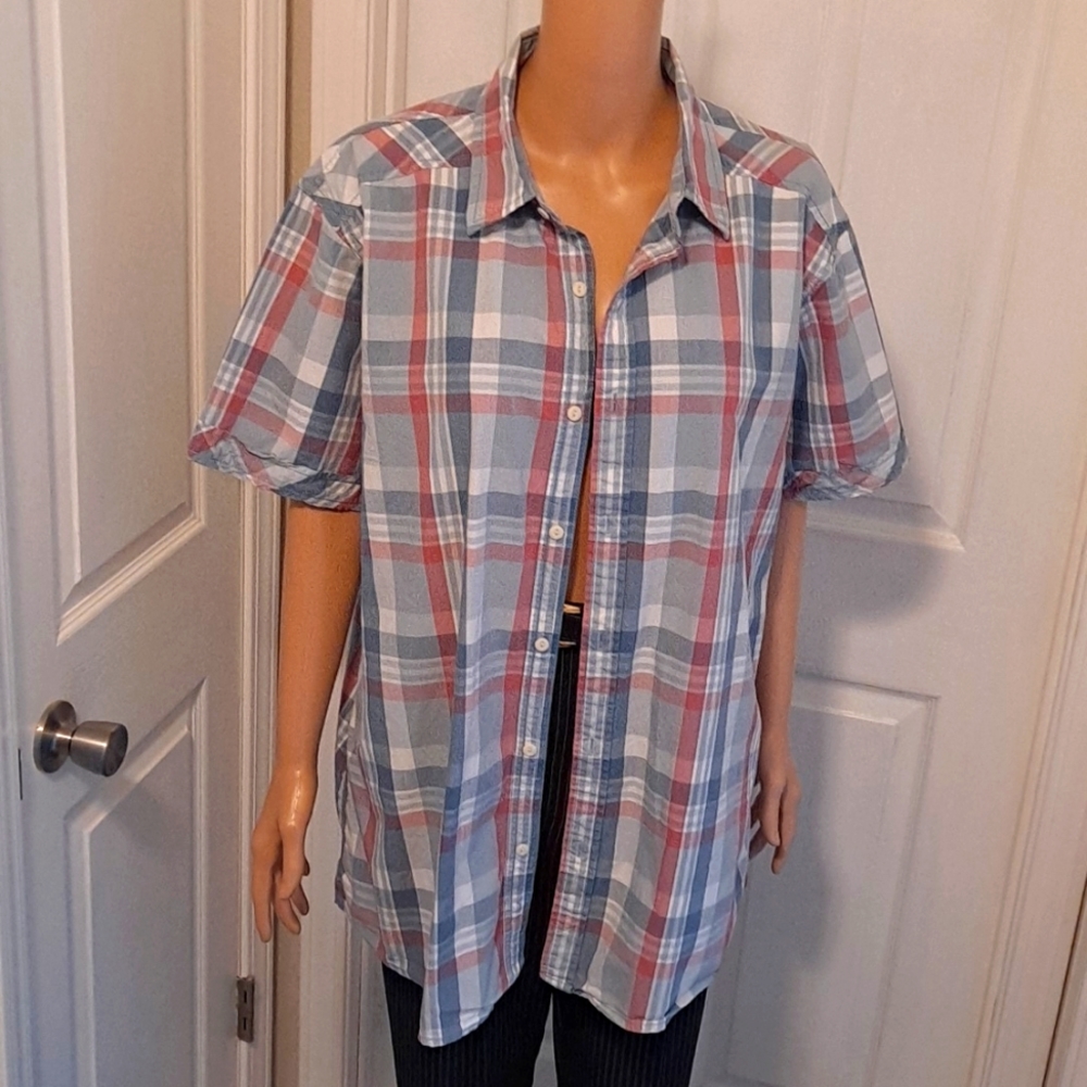 Sonoma Life+Style Button-Down Blue and Pink Plaid Short Sleeve Shirt 100% Cotton